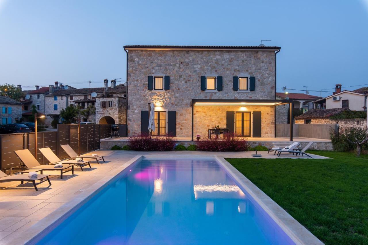 Villa Hizina Veleniki Porec Exterior photo