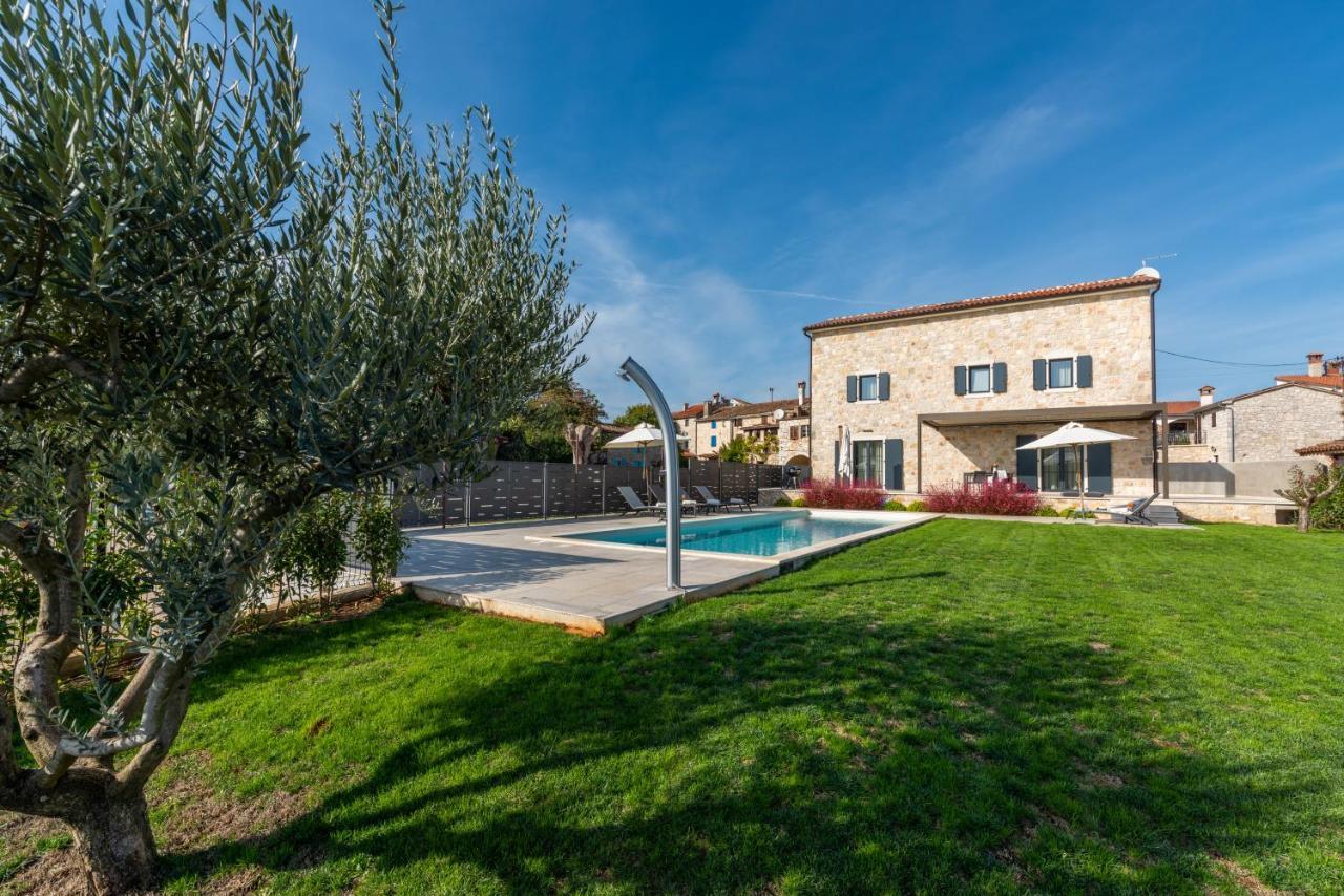 Villa Hizina Veleniki Porec Exterior photo