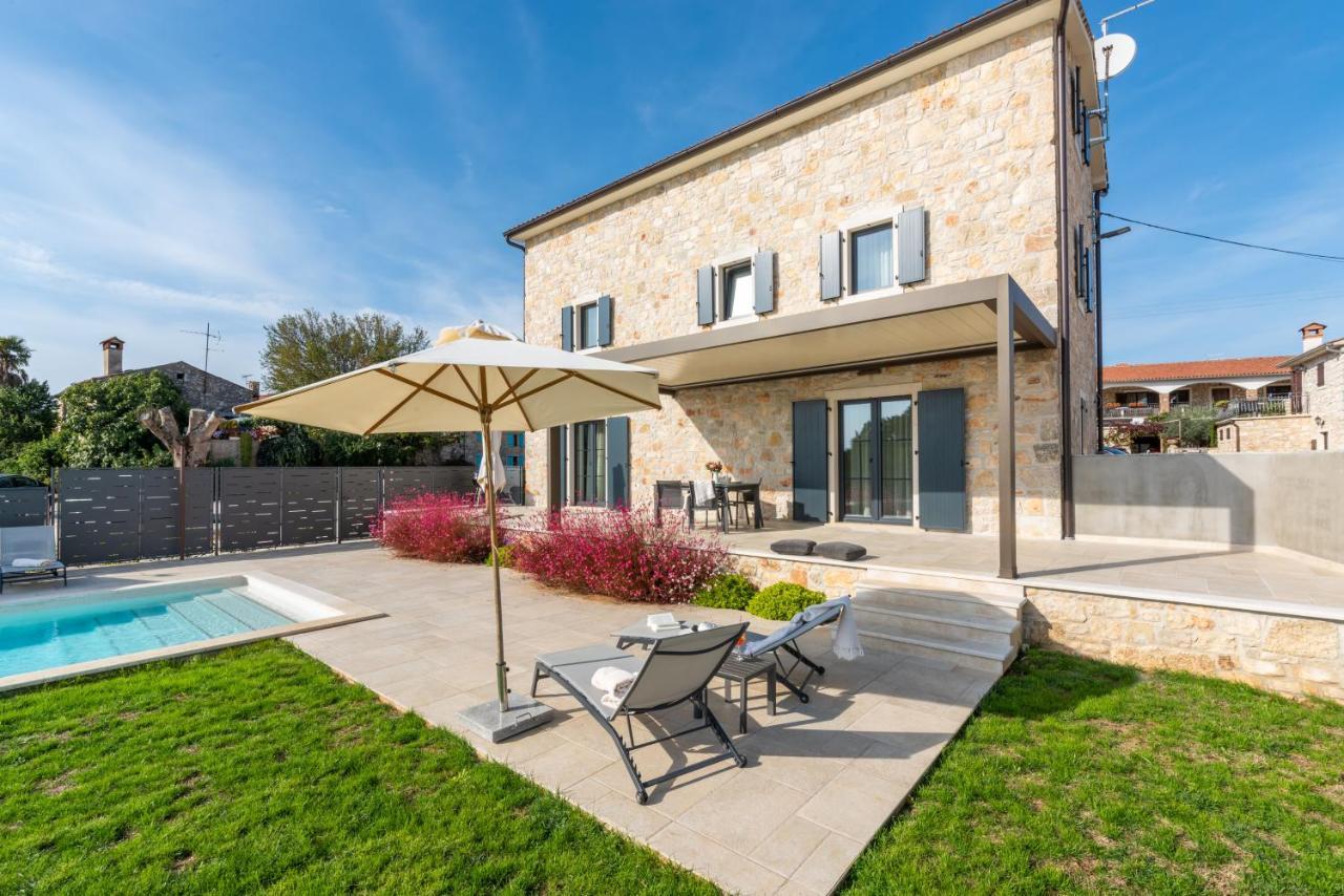 Villa Hizina Veleniki Porec Exterior photo